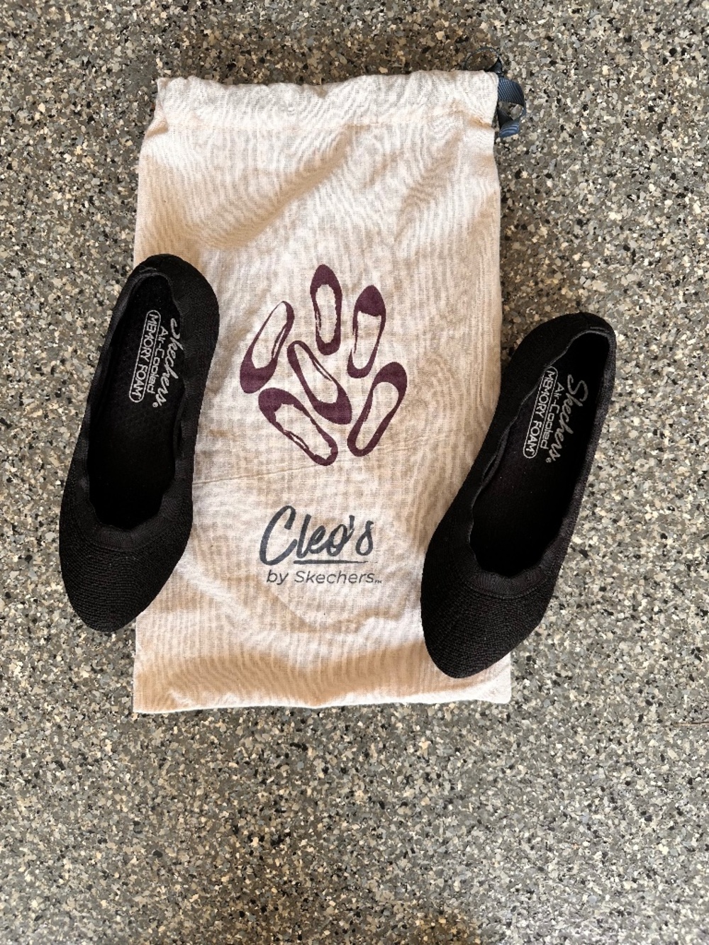 PRICE REDUCED!! Skechers Black Ballet Flats NWOT Size 5